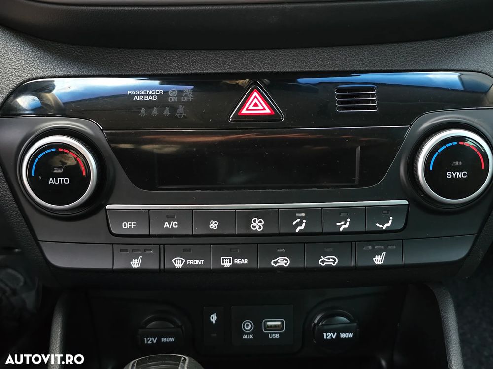 Hyundai Tucson blue 1.6 CRDi 2WD DCT Premium - 14