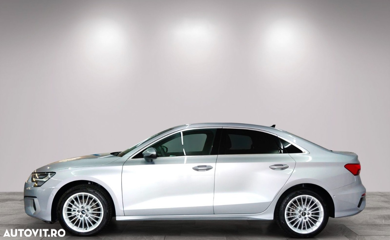 Audi A3 35 TFSI S tronic MHEV Basic - 4