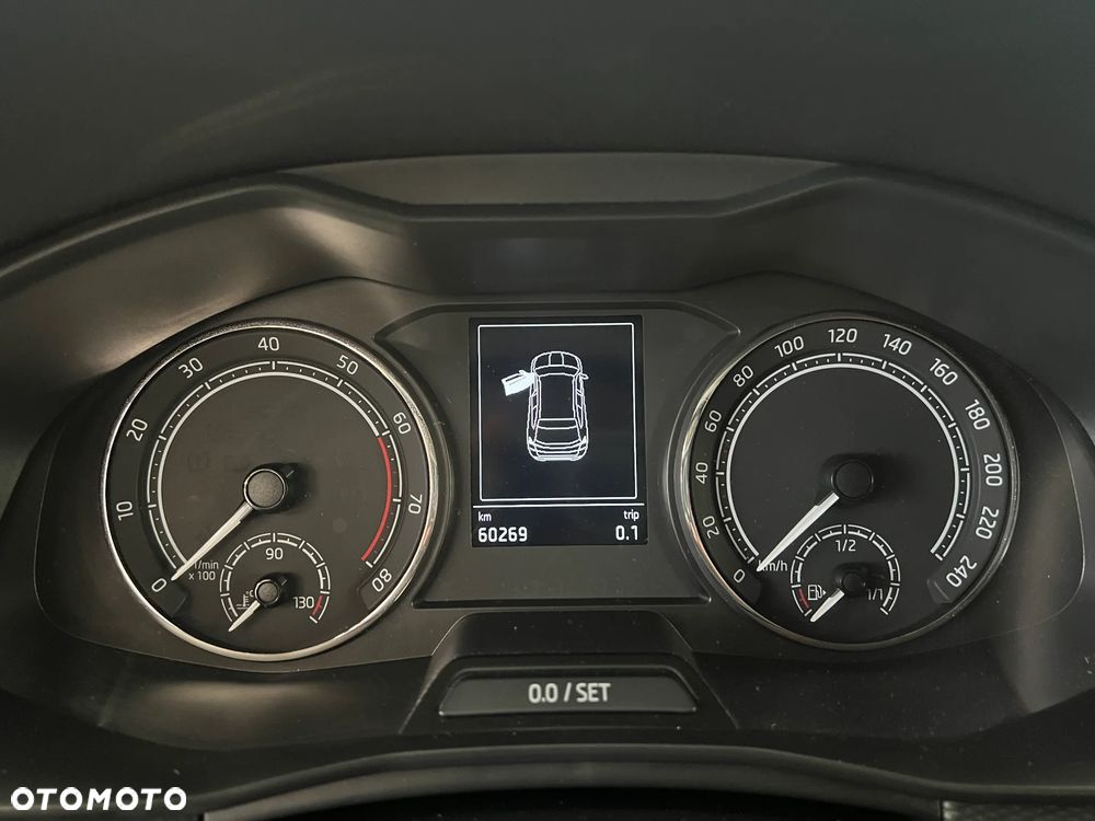 Skoda Kamiq 1.0 TSI Ambition DSG - 19