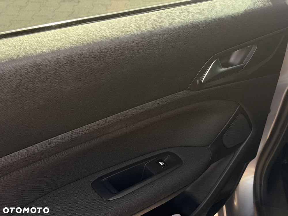 Peugeot 308 1.6 BlueHDi Allure S&S - 13
