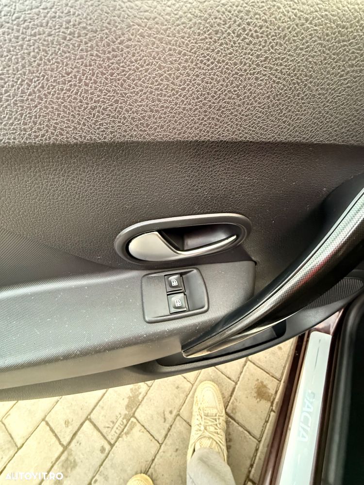 Dacia Logan 1.5 dCi Easy-R Laureate - 11