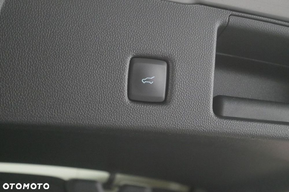 Ford Kuga - 17