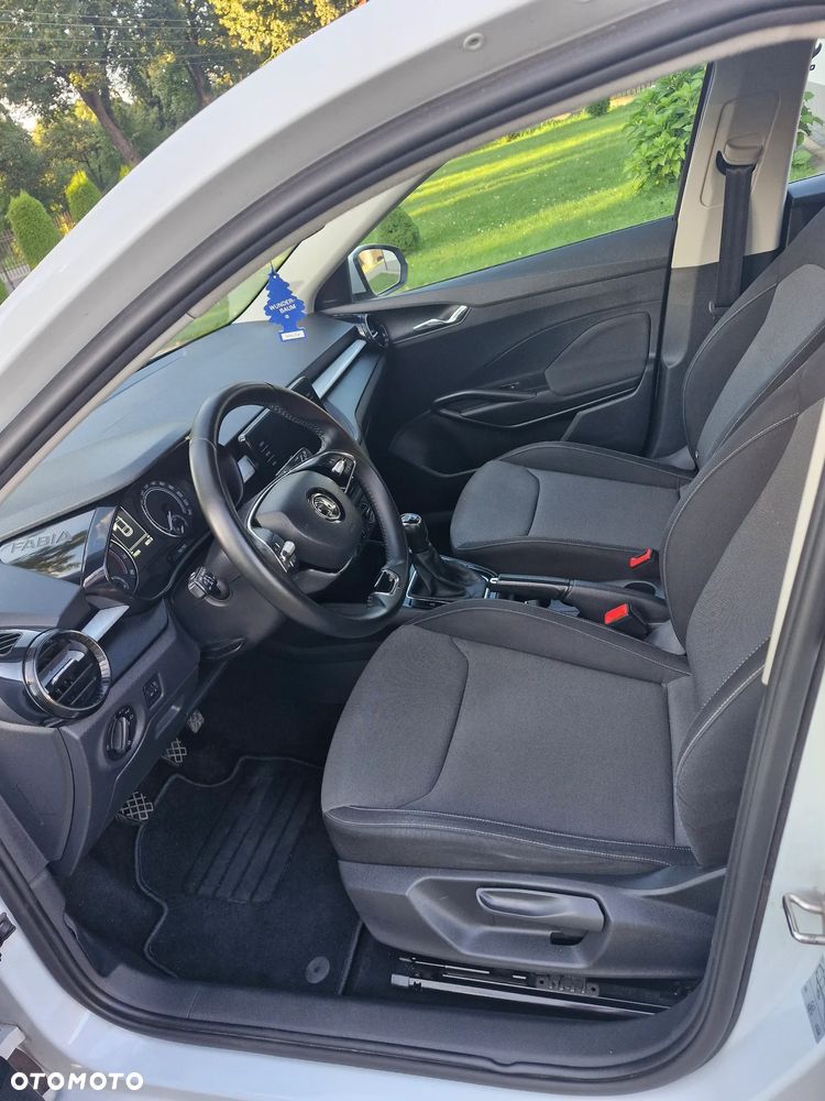 Skoda Fabia 1.0 TSI Ambition - 22