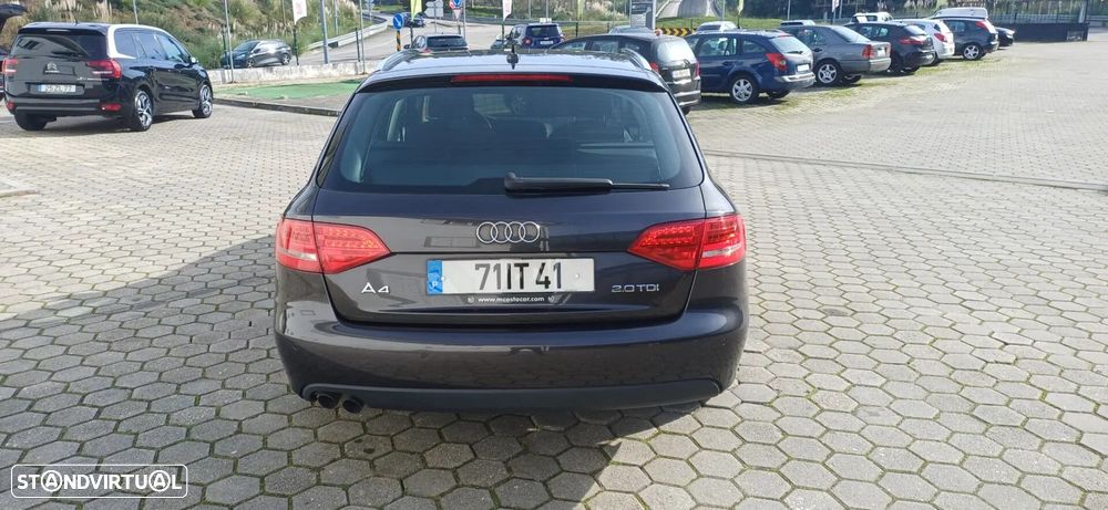 Audi A4 Avant 2.0 TDI Sport - 12