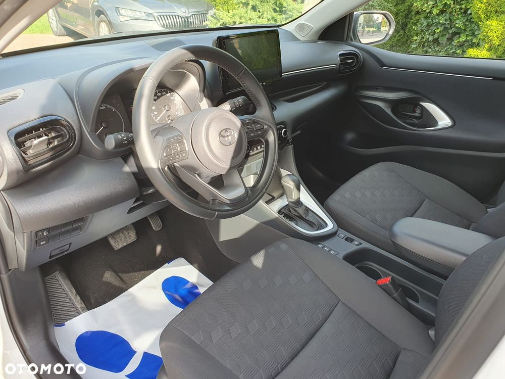 Toyota Yaris - 20