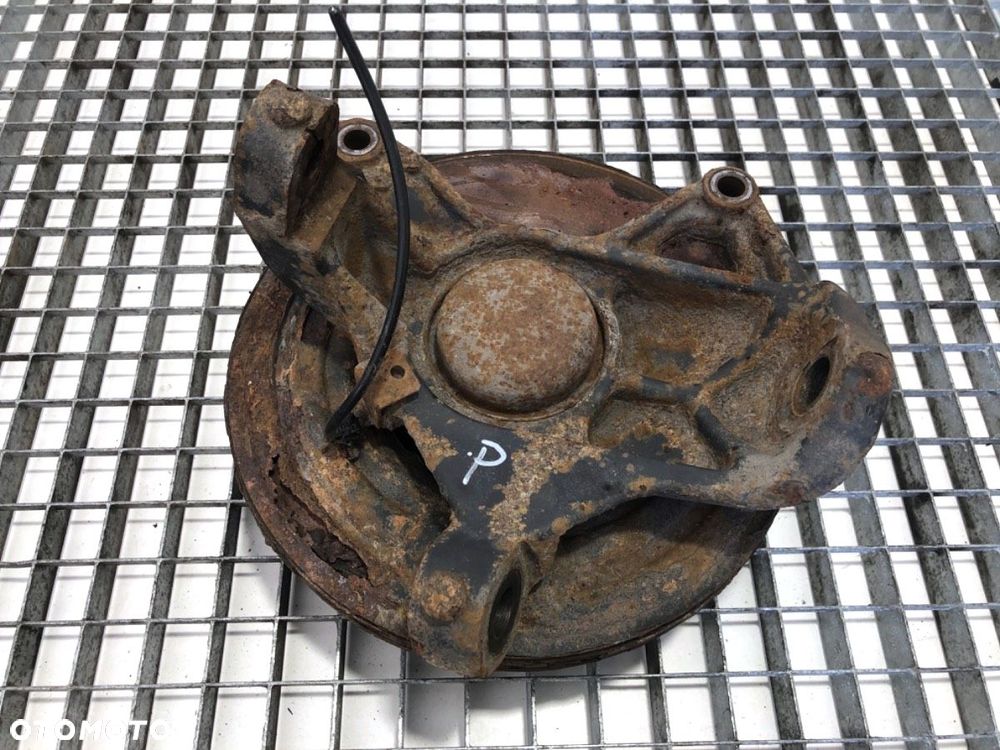 ZWROTNICA PRAWY PRZÓD  IVECO DAILY VI Autobus 2014 - 2022 50C16 115 kW [156 KM] olej napędowy 2019 - 2