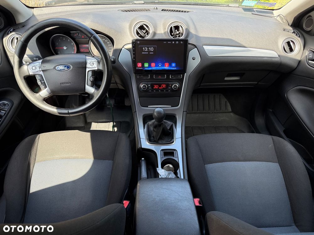 Ford Mondeo 1.6 Ambiente - 11