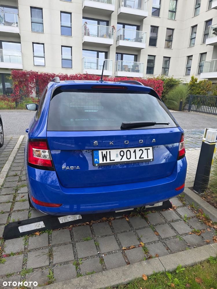 Skoda Fabia - 10