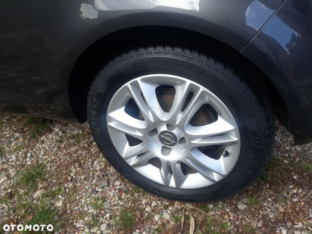 Opel Corsa - 16