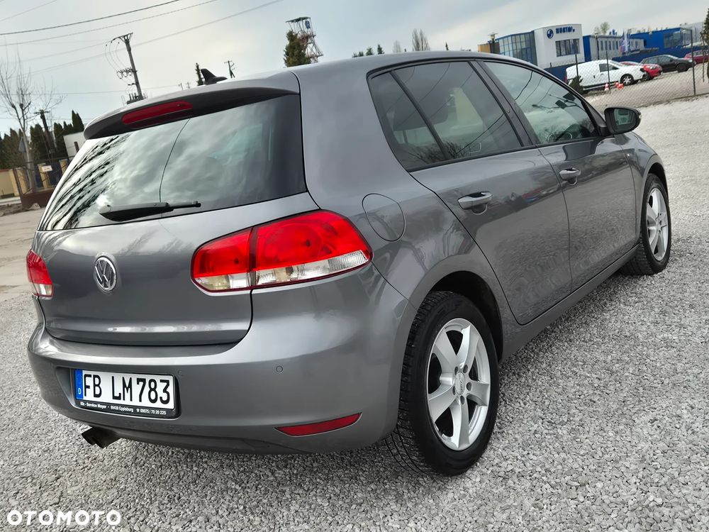 Volkswagen Golf 2.0 TDI DPF DSG MATCH - 10