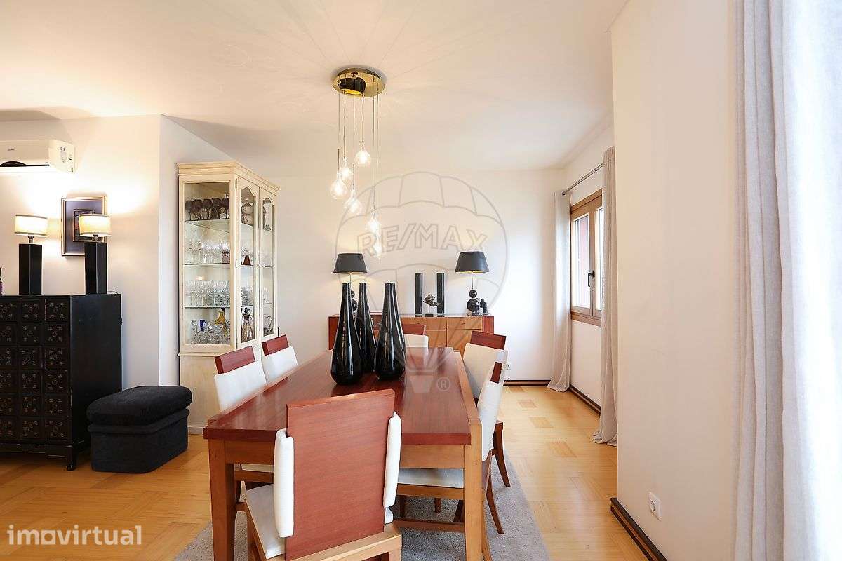Apartamento T5 para venda - Grande imagem: 4/46