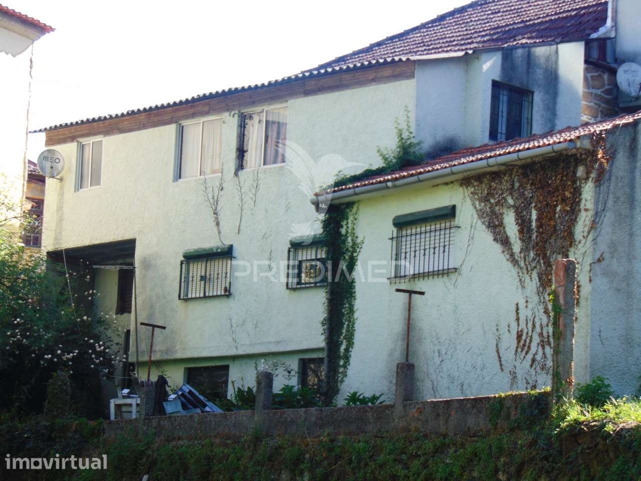 Casa com terreno para recuperar, no Rio Corgo, em Vila Real - Grande imagem: 3/40