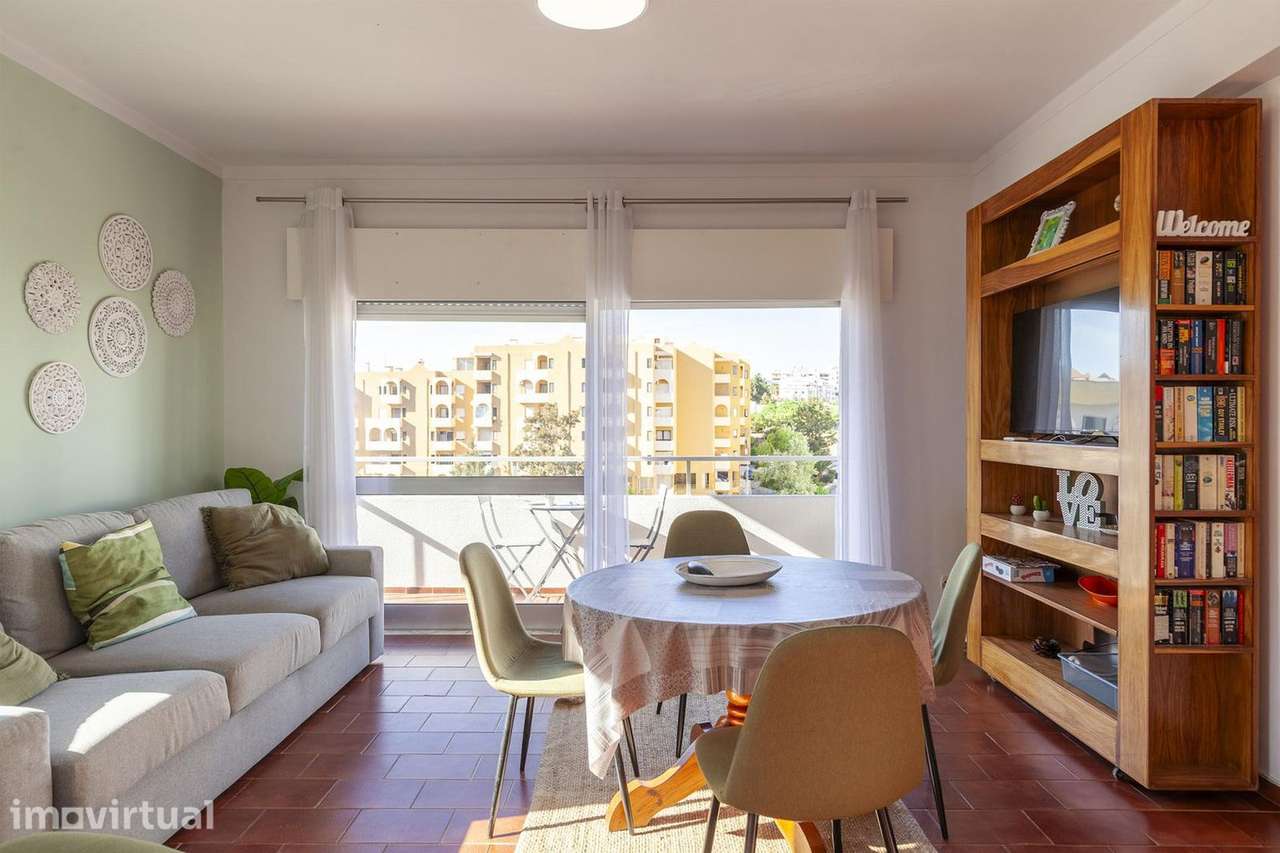 Apartamento Mobilado - Praia da Rocha - Grande imagem: 2/20