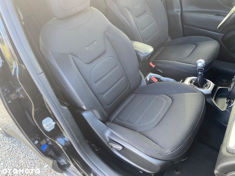 Jeep Renegade 1.4 MultiAir Limited FWD S&S - 25