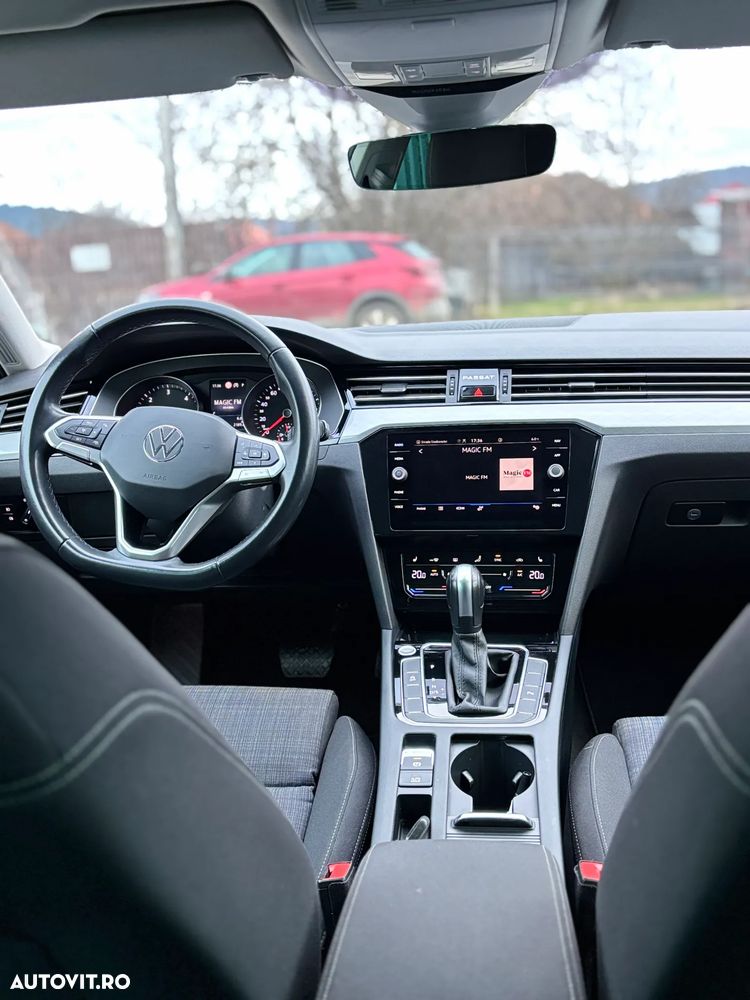Volkswagen Passat 2.0 TDI SCR DSG Business - 4