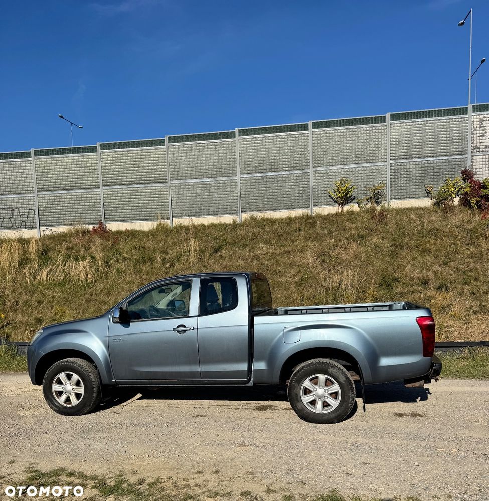 Isuzu D-Max - 6