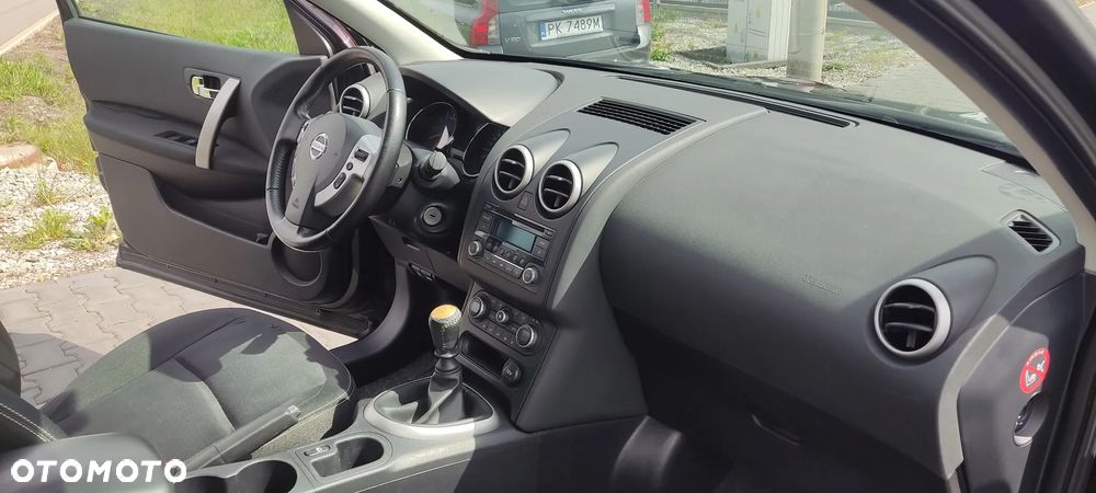 Nissan Qashqai 2.0 tekna - 11