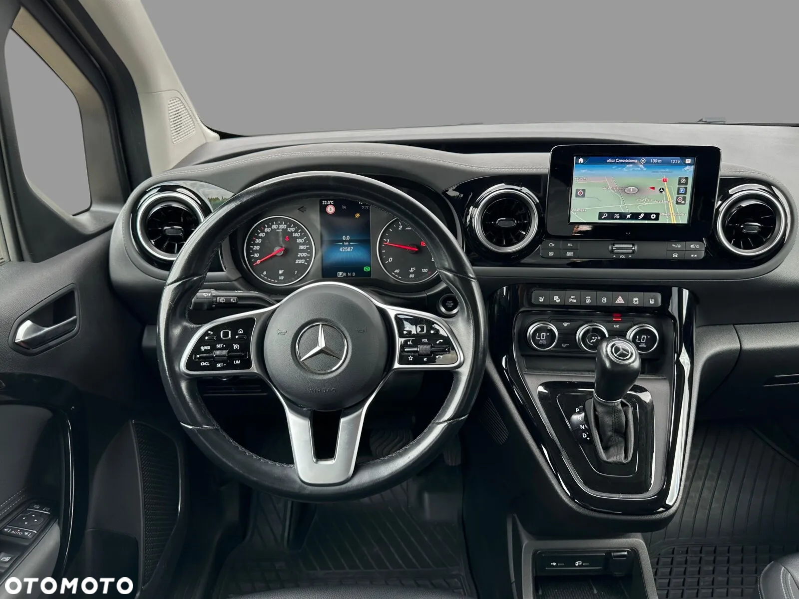 Mercedes-Benz Klasa T 180 d Progressive - 9