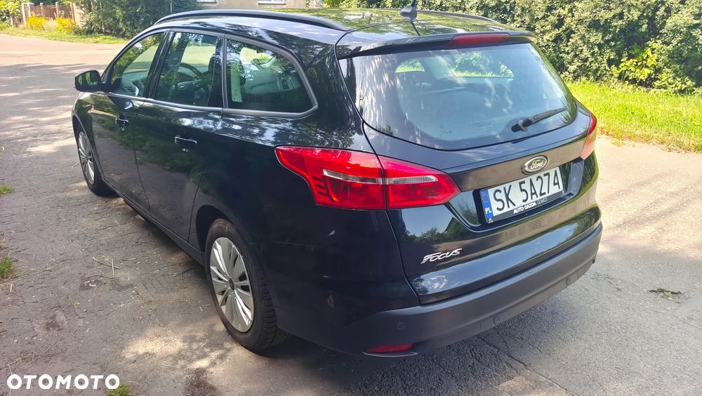 Ford Focus 1.5 TDCi Trend - 10