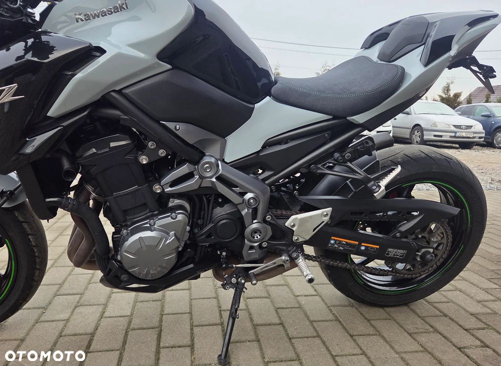 Kawasaki Z 900 - 15