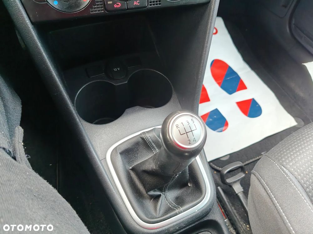 Volkswagen Polo 1.6 TDI Comfortline - 25