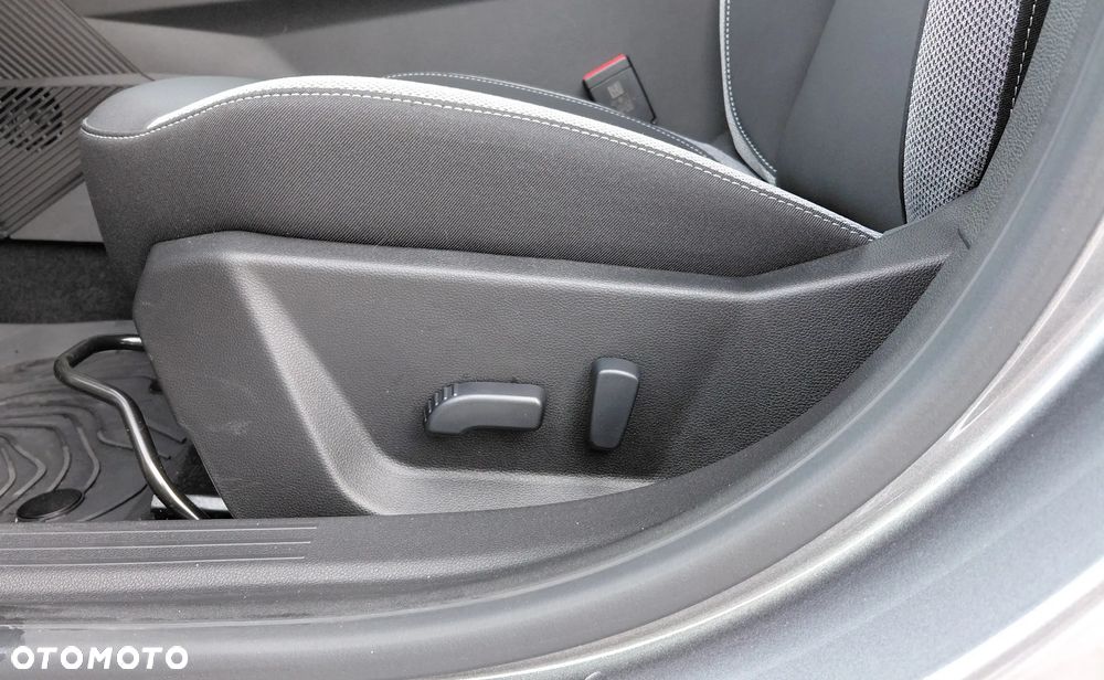 Dacia Bigster 1.8 Full Hybrid 155 Journey MMT - 16