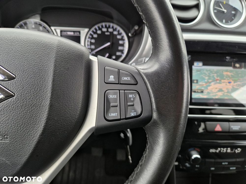 Suzuki Vitara 1.6 (4x4) Allgrip Comfort+ - 18