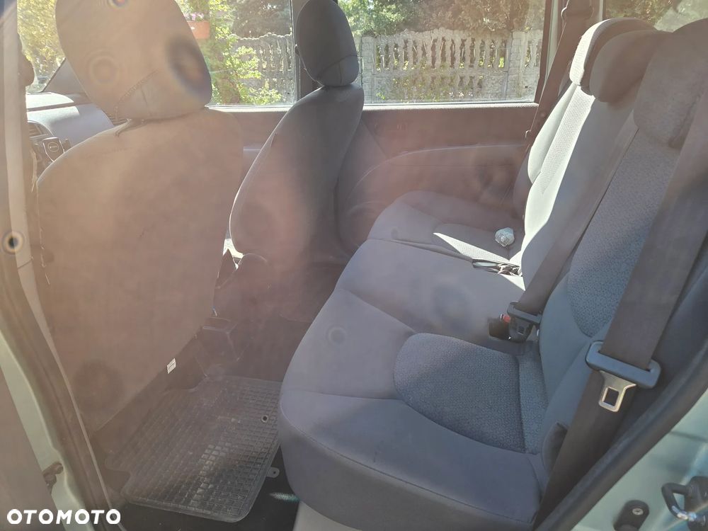 Hyundai Matrix 1.6 Comfort - 10