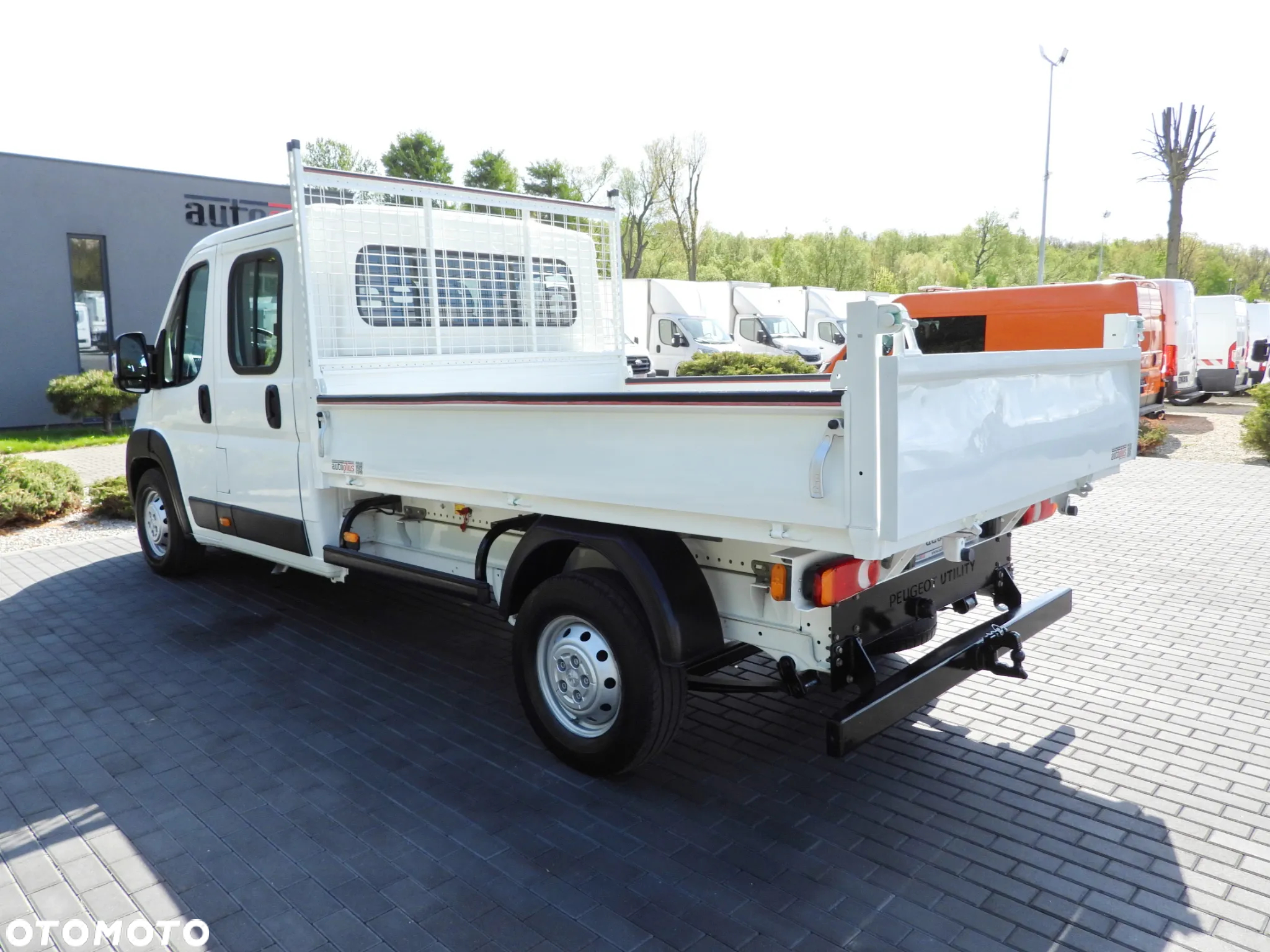 Peugeot BOXER  WYWROTKA PODWÓJNA KABINA DOKA 7 MIEJSC TEMPOMAT KLIMATYZACJA 140KM [ M66270 ] - 10