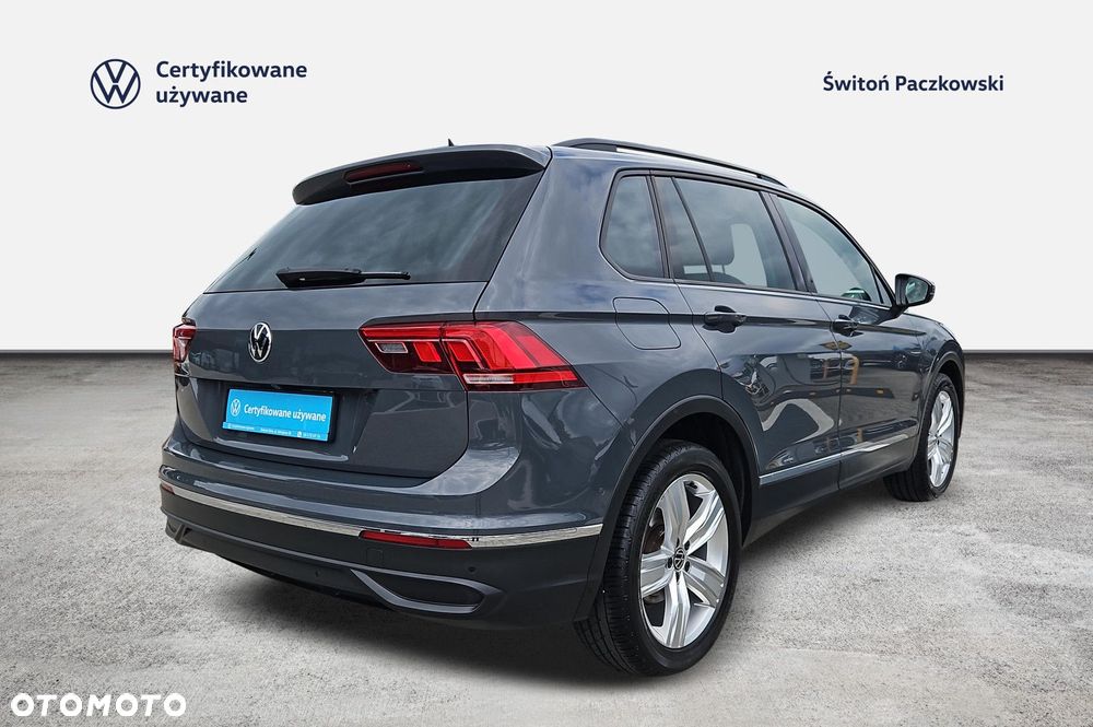 Volkswagen Tiguan - 5