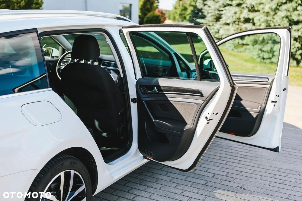 Volkswagen Golf 2.0 TDI BMT Highline DSG - 26