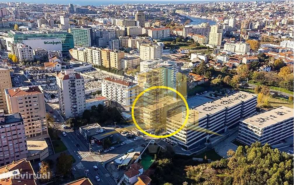 Excelente T0, Novo, Mobilado, em Mafamude, 450 m do El Corte e Metro - Grande imagem: 2/21
