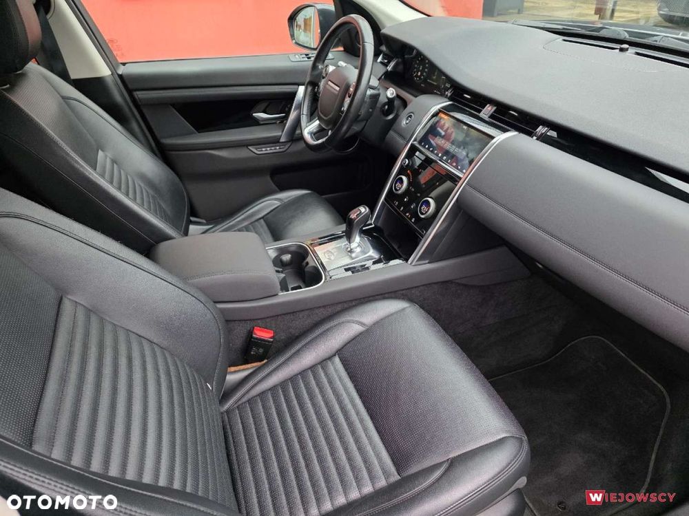 Land Rover Discovery Sport - 21