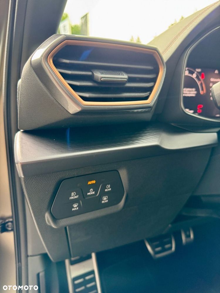 Cupra Formentor 1.5 eTSI mHEV DSG - 10