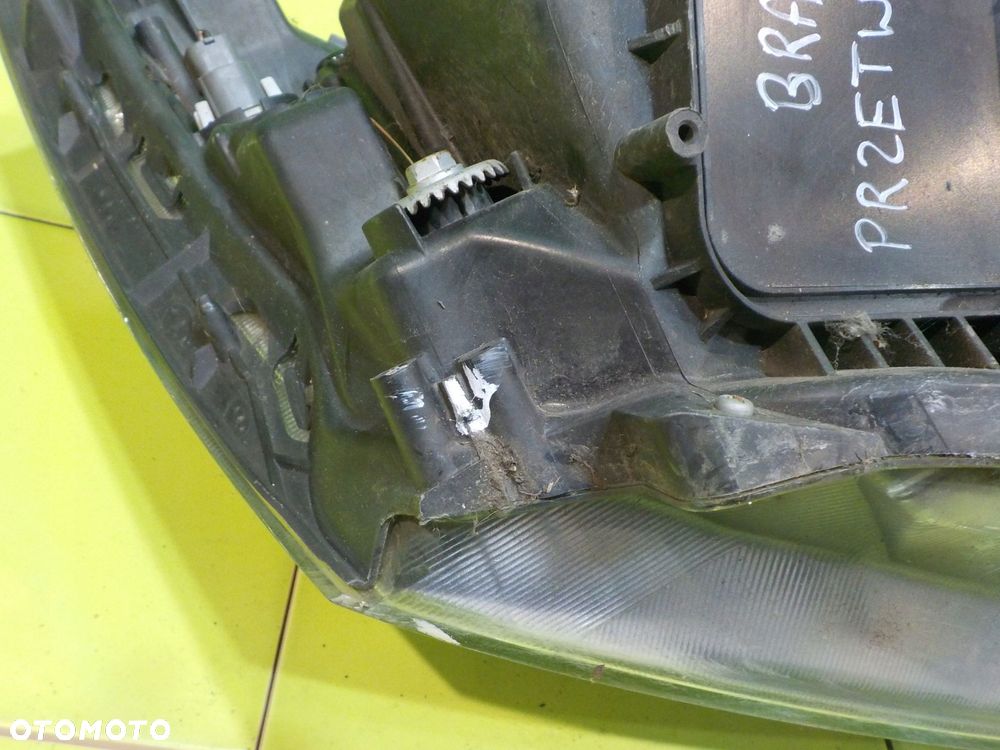 HONDA CRV III LIFT 2.0 I-VTEC 10r 5D xenon lampa lewa przod 33150-5WW-E1 - 8