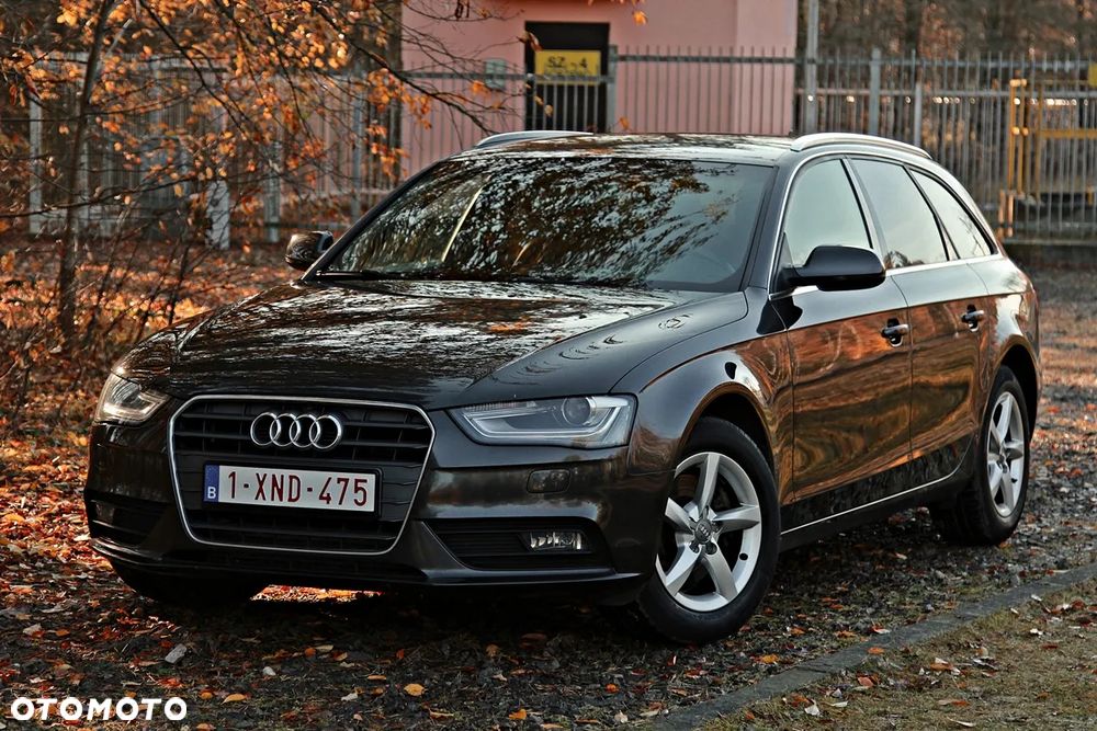 Audi A4 Avant 2.0 TDI DPF multitronic S line Sportpaket - 3