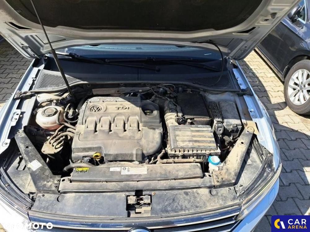 Volkswagen Passat - 39
