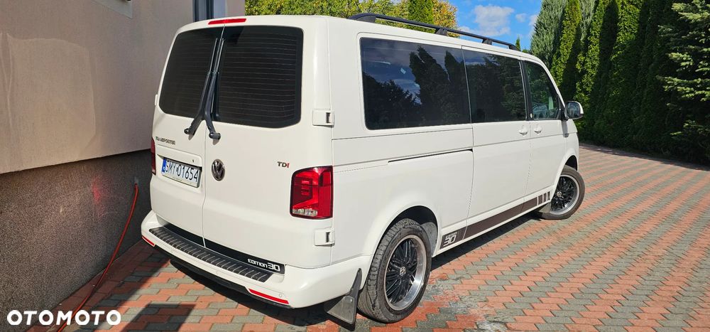 Volkswagen Transporter - 16