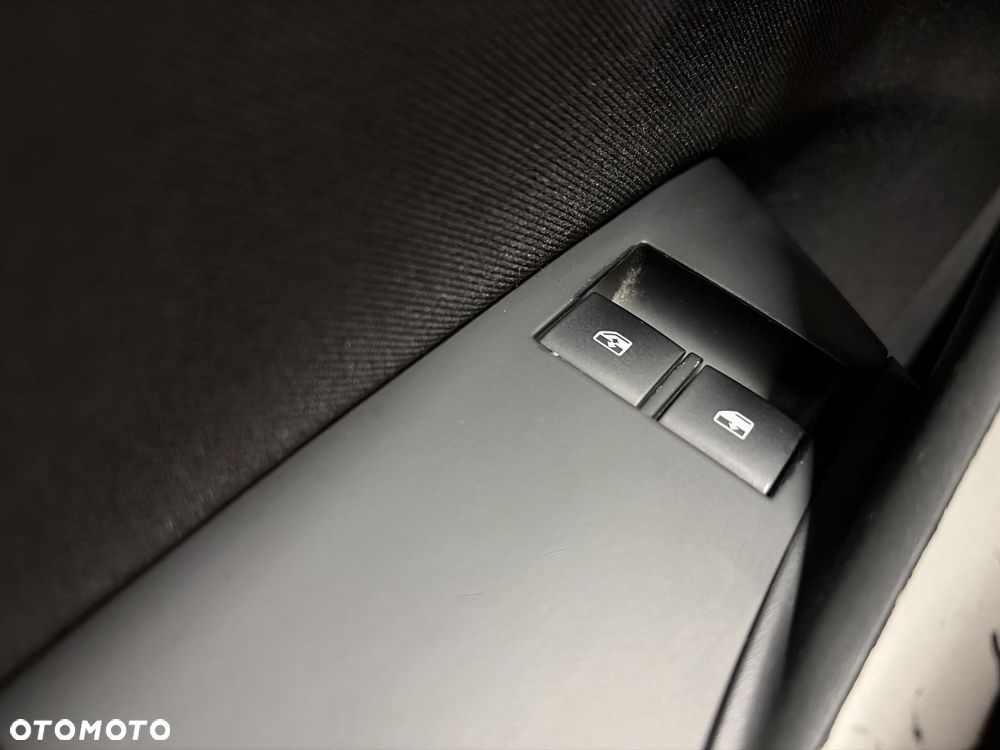 Opel Astra - 19
