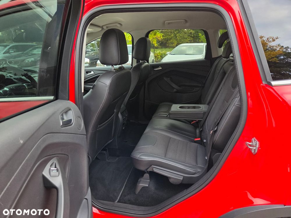 Ford Kuga 2.0 TDCi 4x2 Titanium - 21