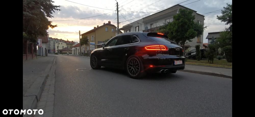 Porsche Macan S - 8