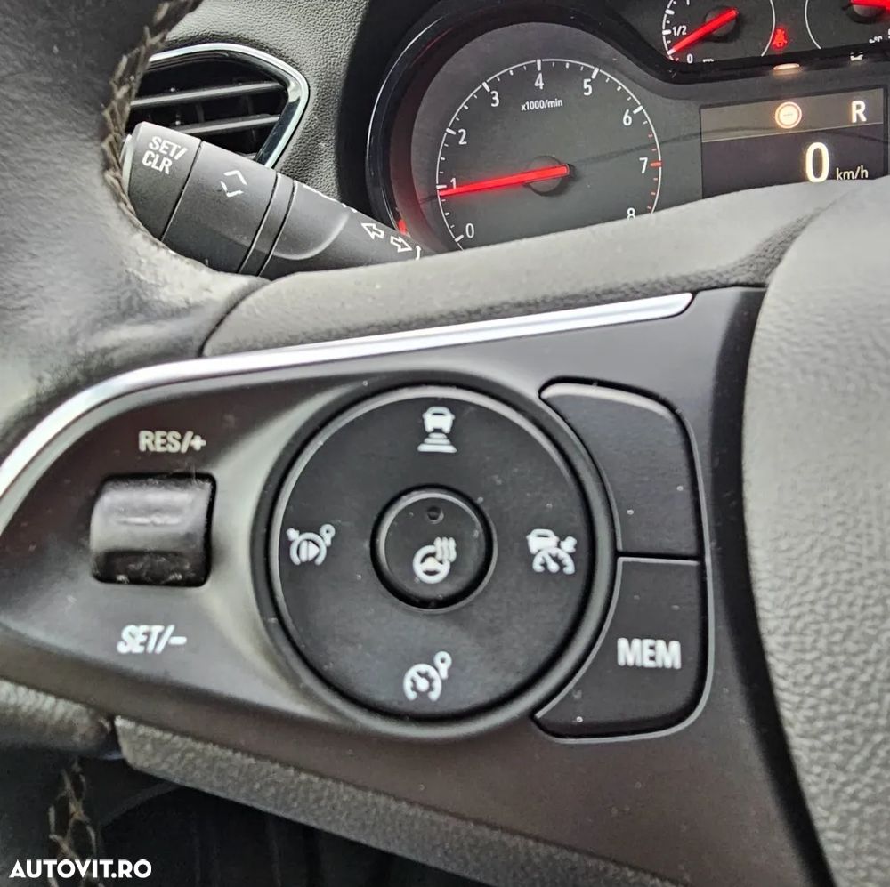 Opel Grandland X 1.2 Turbo START/STOP Aut. Selection - 15