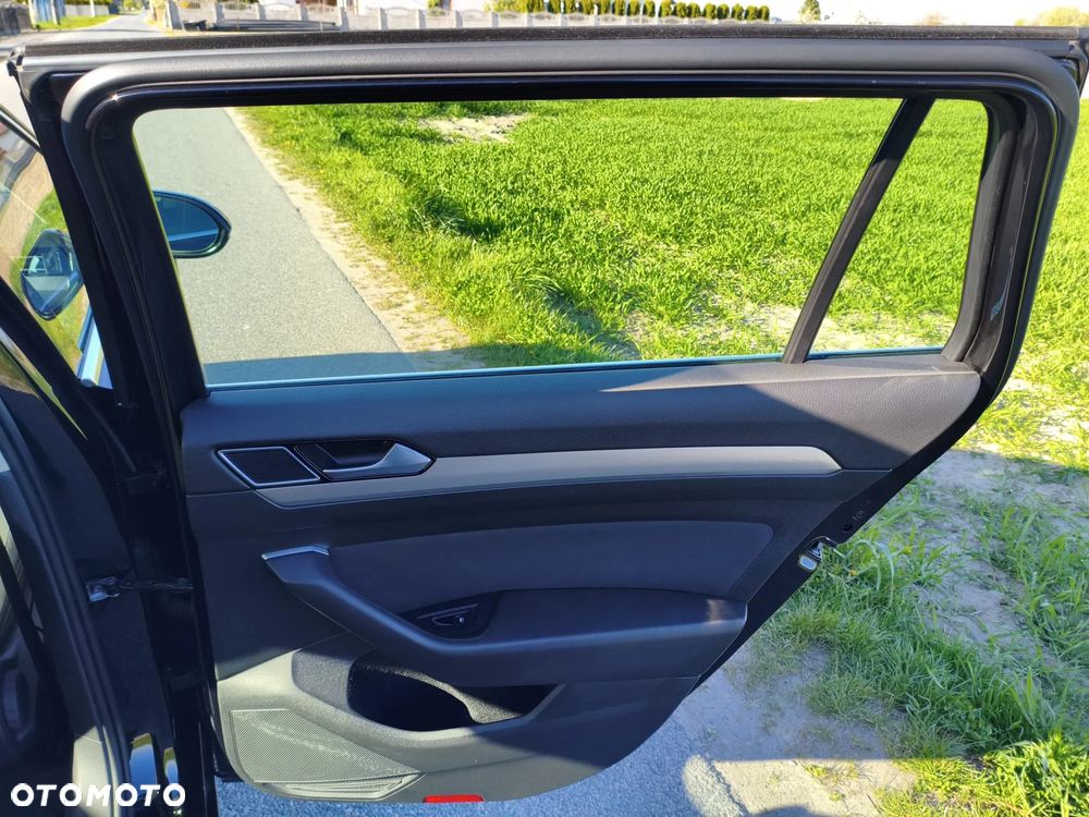 Volkswagen Passat 1.6 TDI (BlueMotion Technology) Comfortline - 23