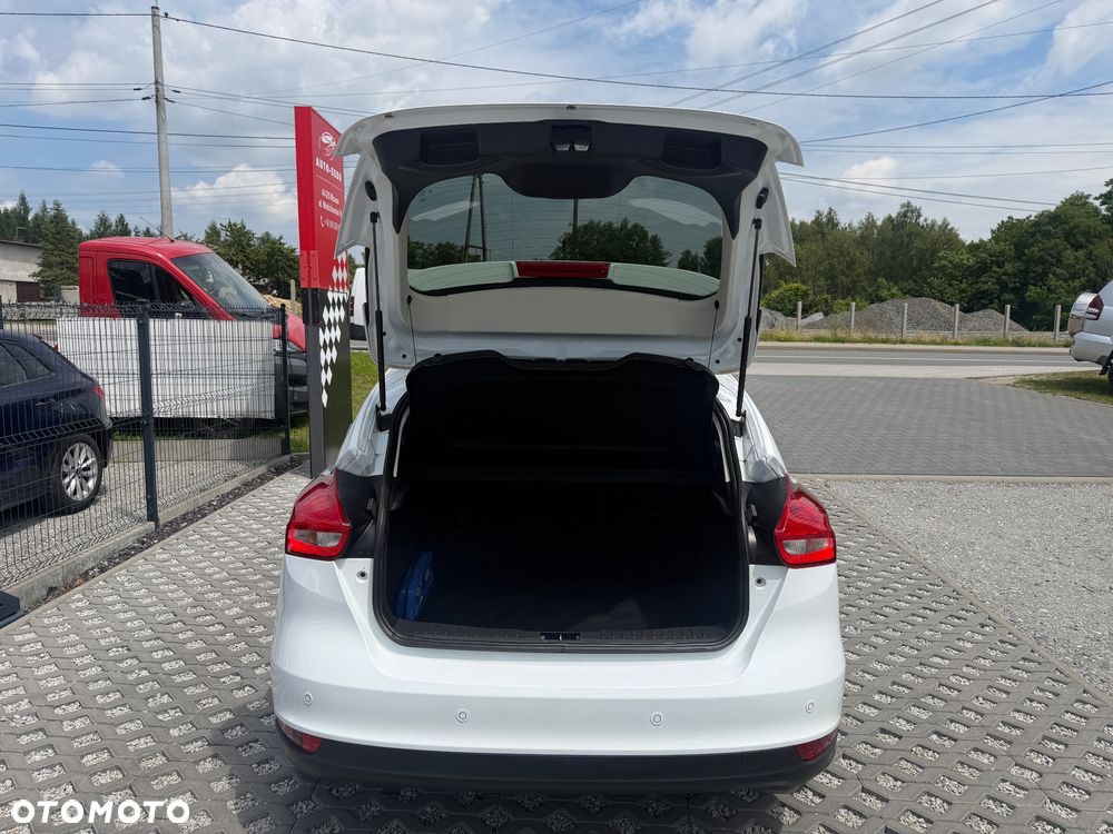 Ford Focus 1.0 EcoBoost Titanium ASS - 17