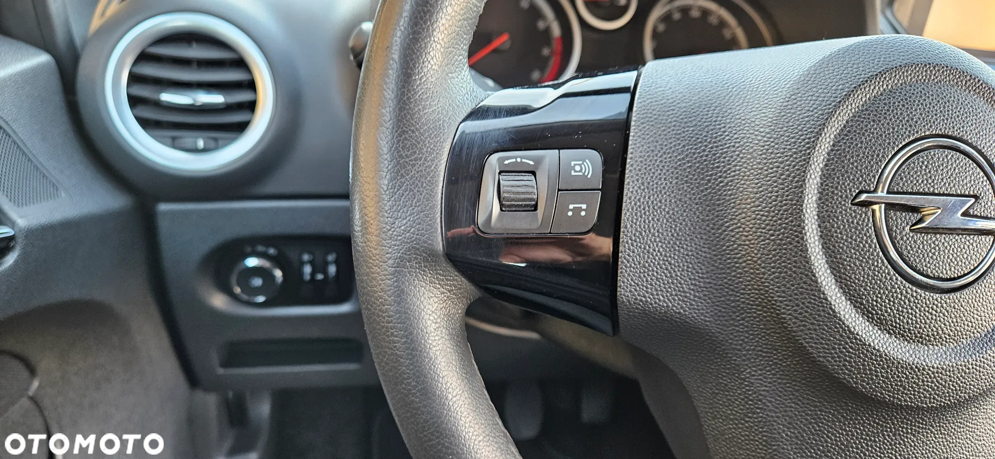 Opel Corsa - 20