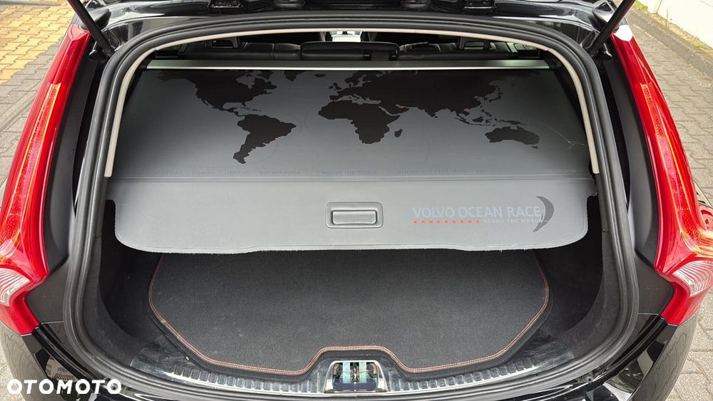 Volvo V60 D2 Drive-E Ocean Race - 15