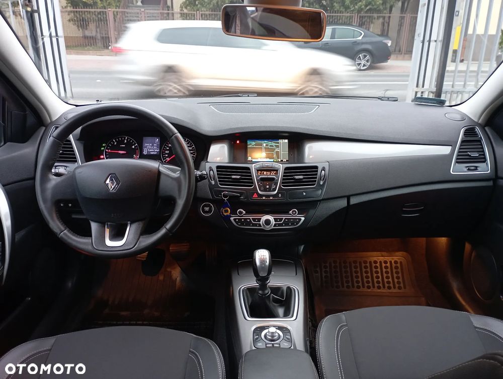 Renault Laguna 2.0 DCi Dynamique - 8