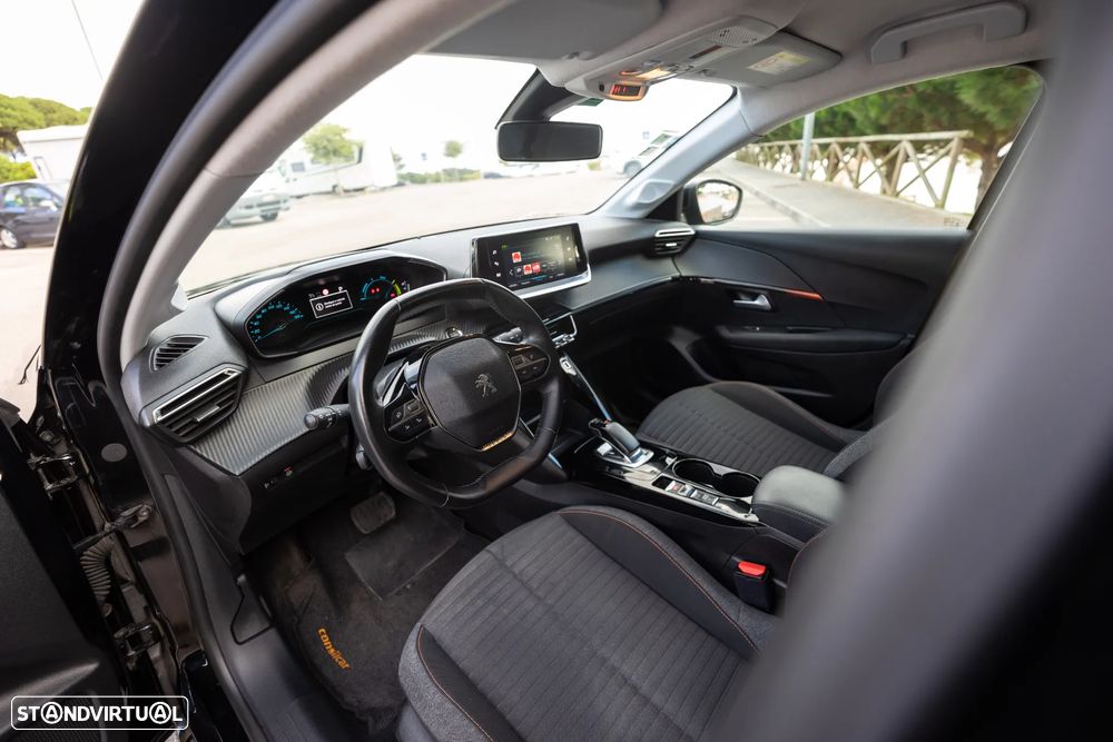 Peugeot 208 - 9