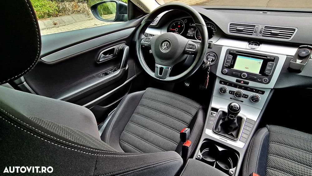 Volkswagen Passat CC 2.0 TDI 4Motion BlueMotion Technology - 2