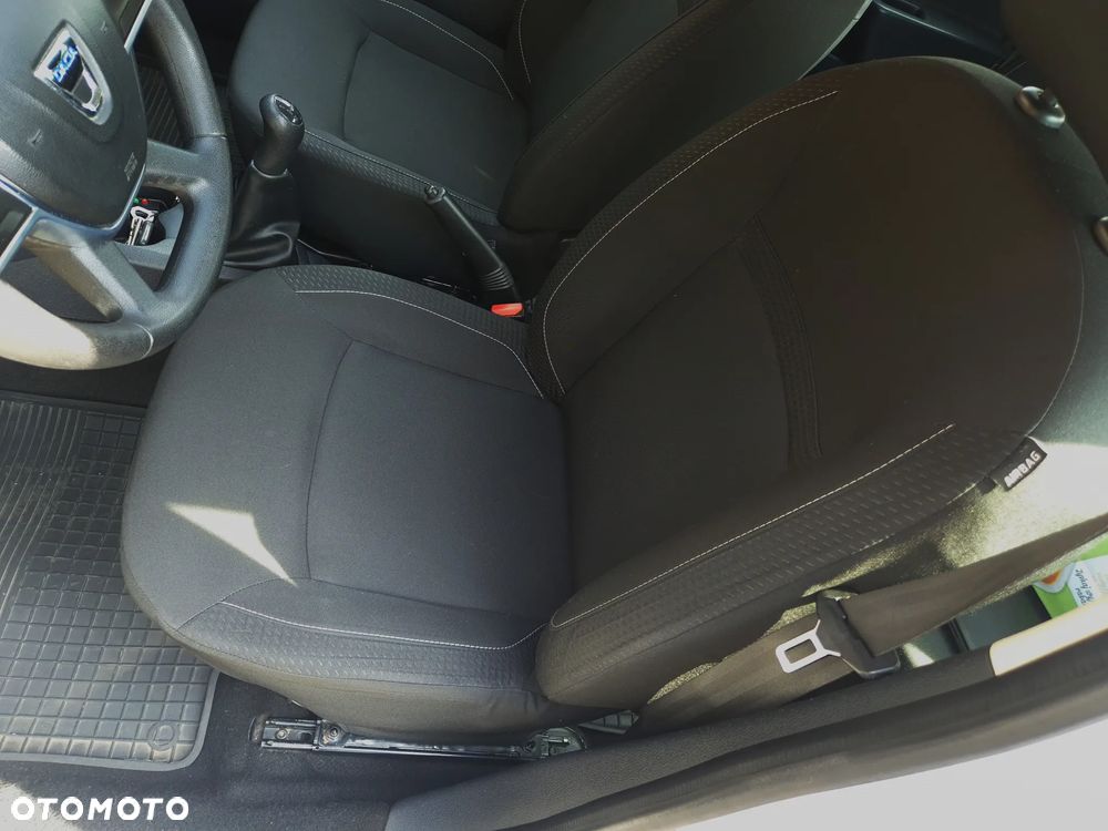 Dacia Sandero SCe 75 Essential - 17